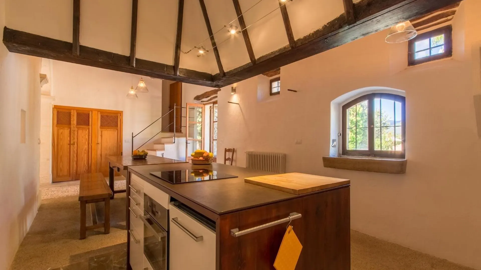 Charming Country House For 8 Adults Búger